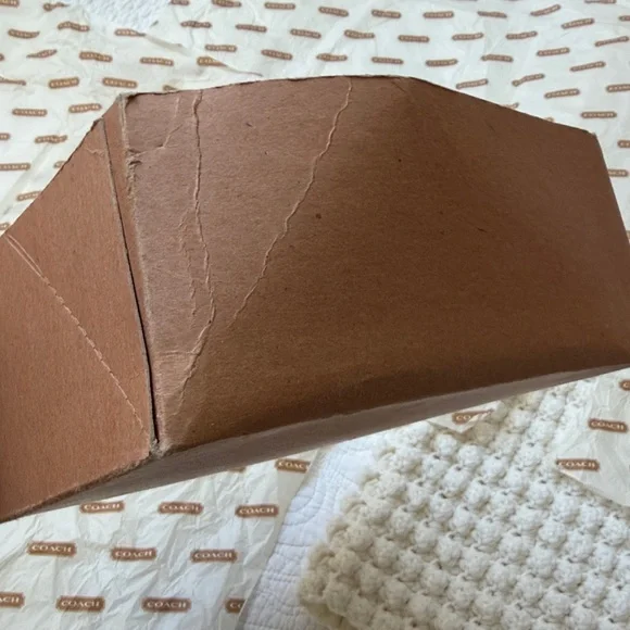 Coach vintage box and tissue paper for 4929 small full flap - Picture 11 of 11